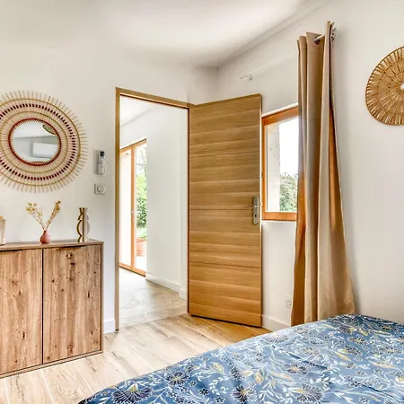 Вилла Le Secret Des Remparts - Jacuzzi- Vue Cite - Free Parking - Climatisation