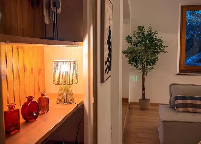 Le Secret Des Remparts - Jacuzzi- Vue Cite - Free Parking - Climatisation *